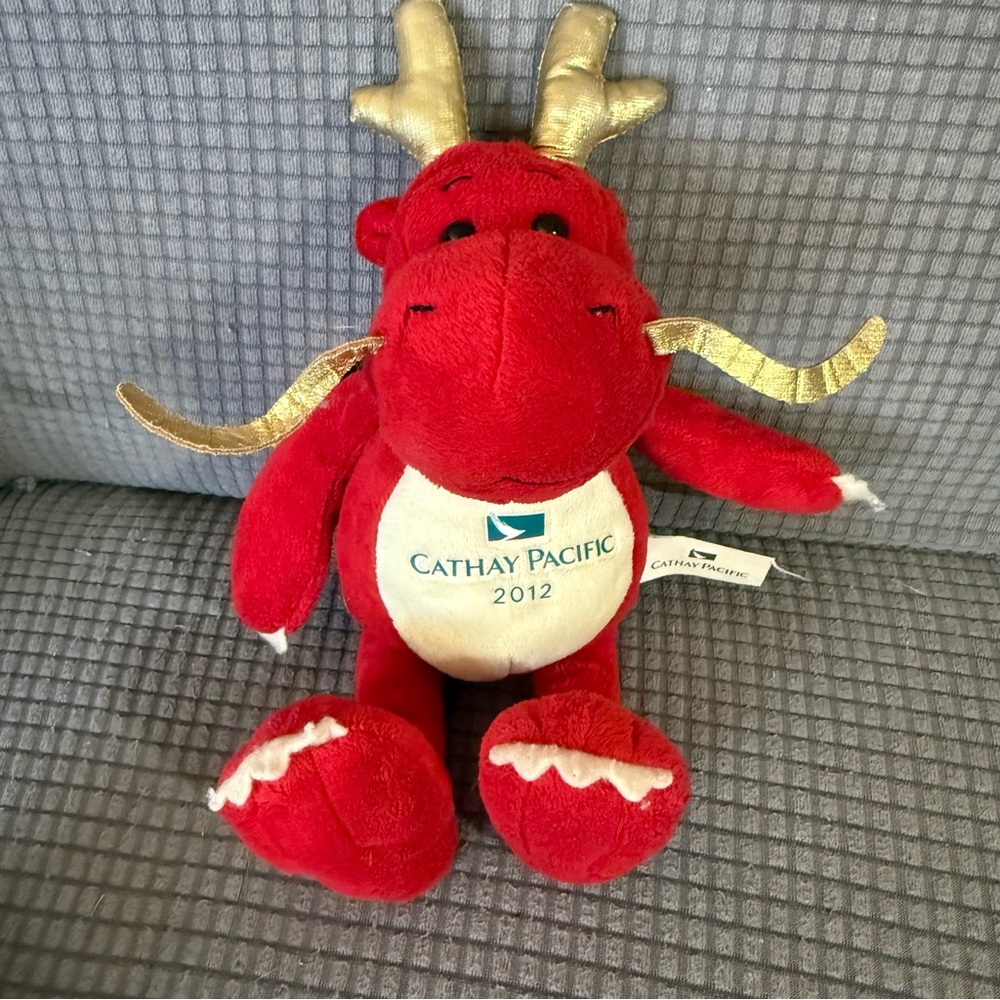 Cathay Pacific 2012 Year of the Dragon Plush Toy Red Gold